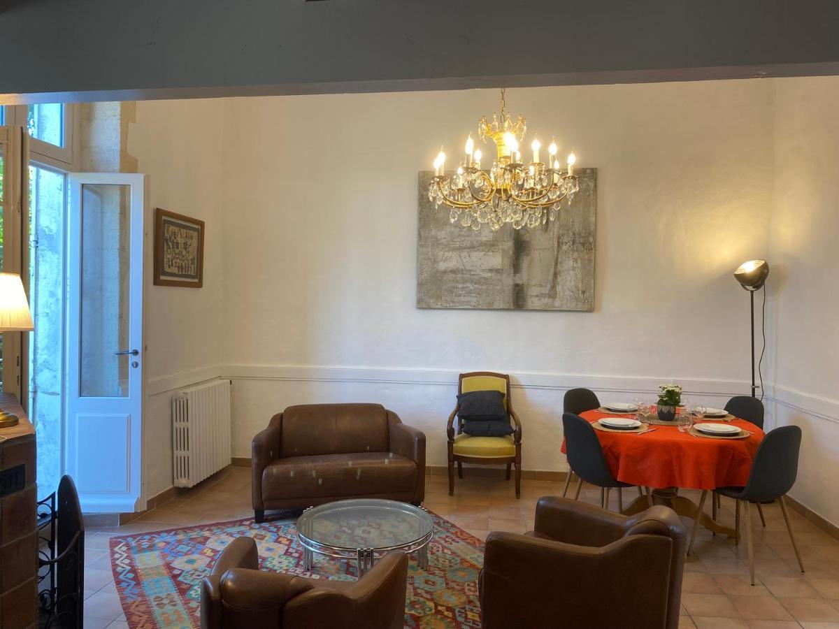 Duplex De Charme Apartment Villeneuve-les-Avignon Exterior photo